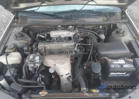 1998 Toyota Camry Ce/Le/Xle z USA, uszkodzony, nr VIN JT2BG22K4W0156025